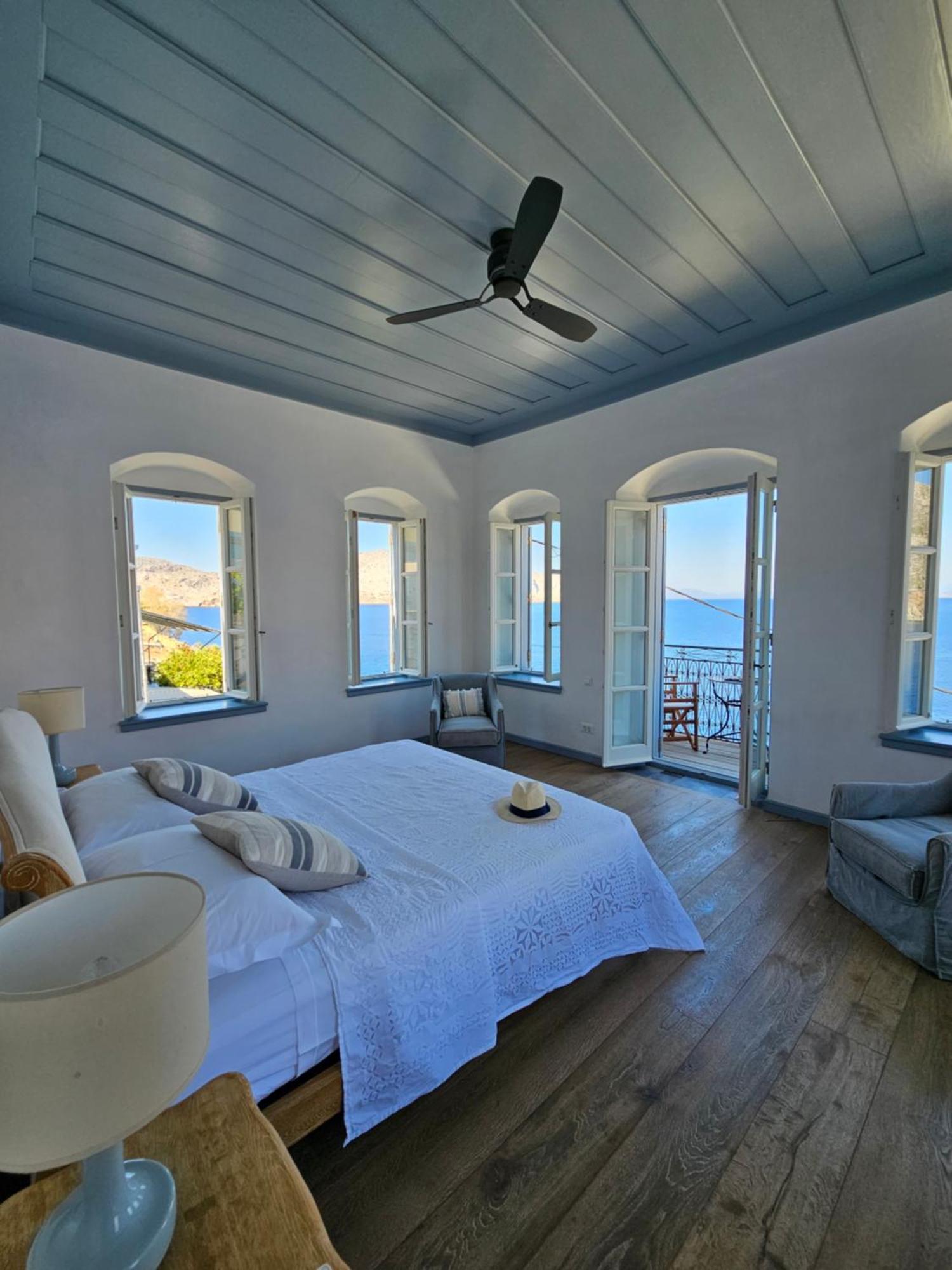 The Anchor House Bed & Breakfast Simi Dış mekan fotoğraf