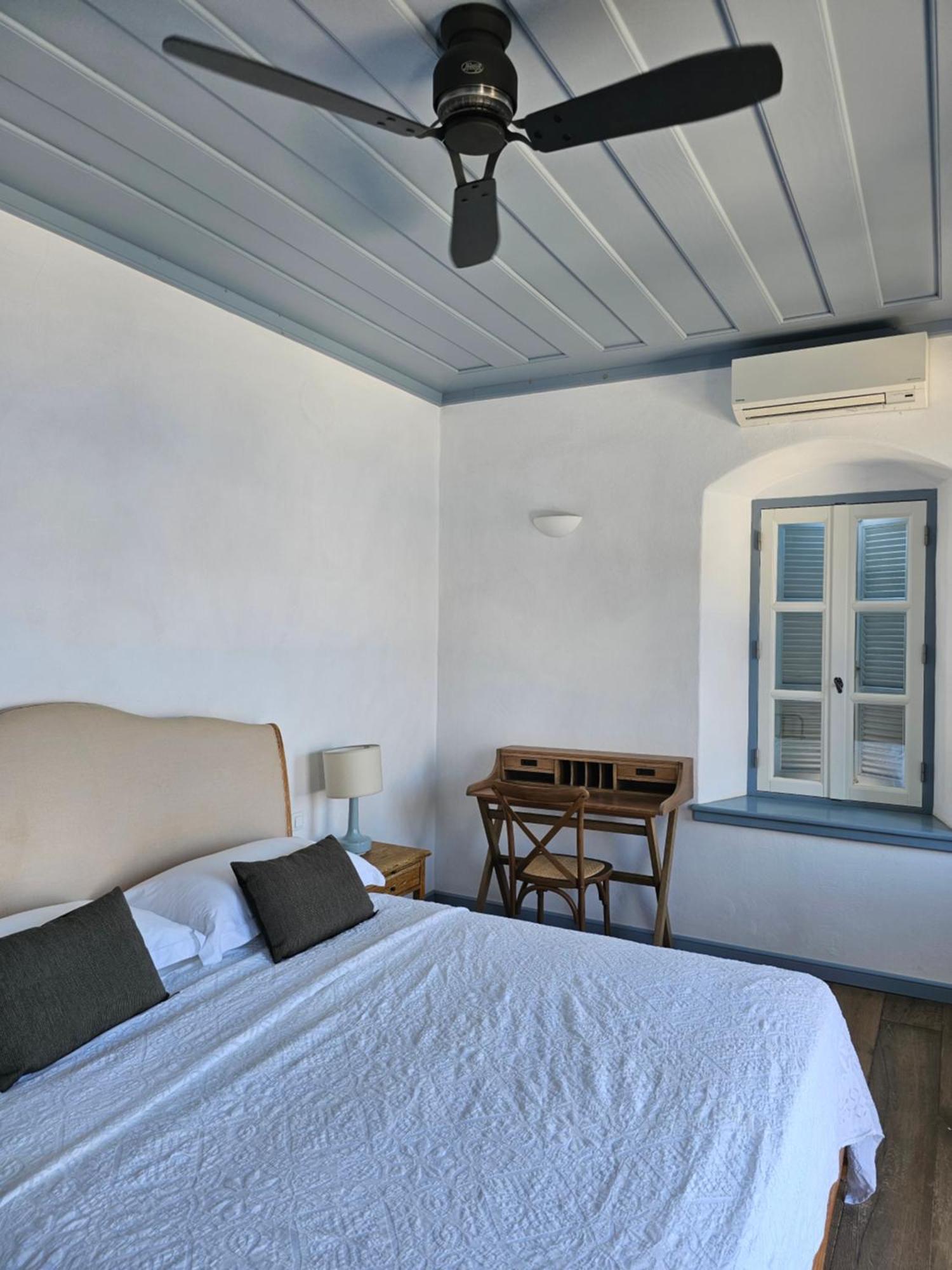 The Anchor House Bed & Breakfast Simi Dış mekan fotoğraf