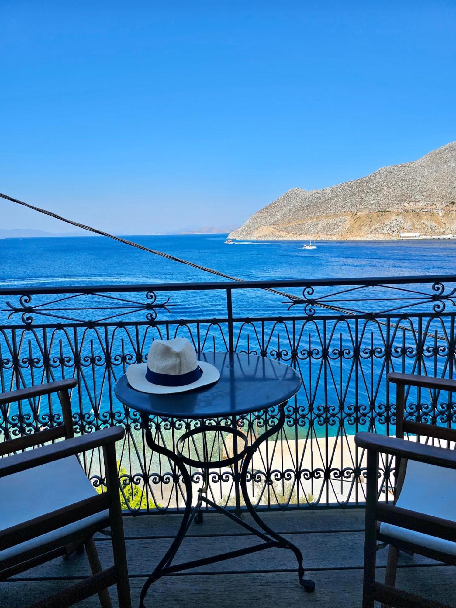 The Anchor House Bed & Breakfast Simi Dış mekan fotoğraf